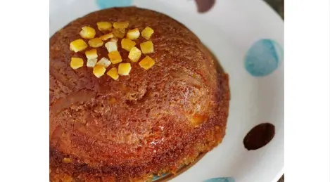 Biscuit pudding with orange jam