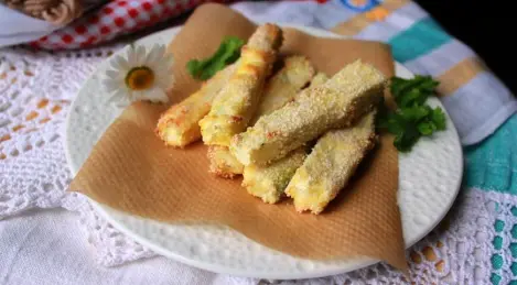 Zucchini-Sticks