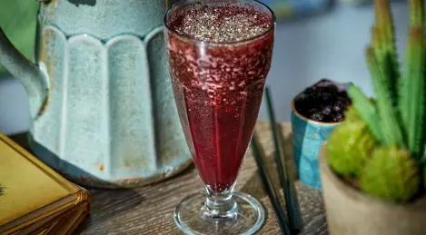 Superfood mix smoothies