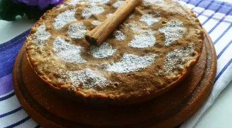 Cupcake on applesauce with nuts