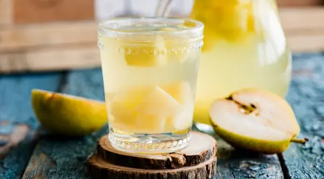 Kompott aus Äpfeln und Birnen