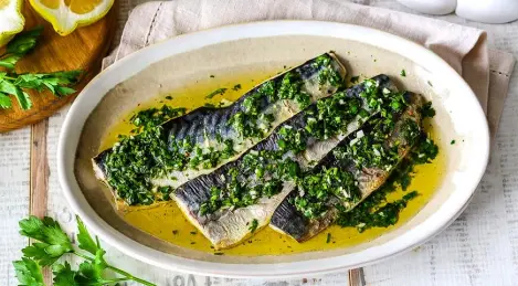 Mackerel marinated in kvass