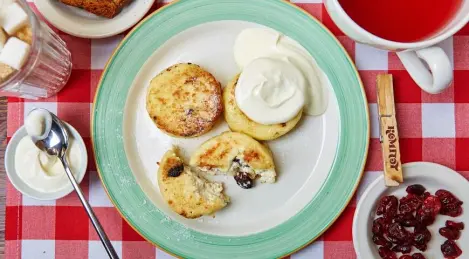 Cheesecake alla vaniglia con uvetta