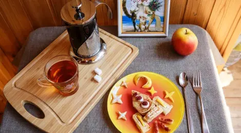 Fritters with apples "Space"