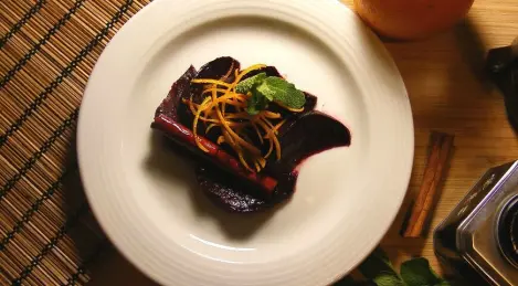 Remolacha glaseada con clavo y canela