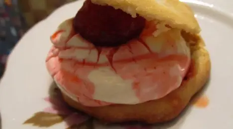 Custard cakes "Sea pearl"