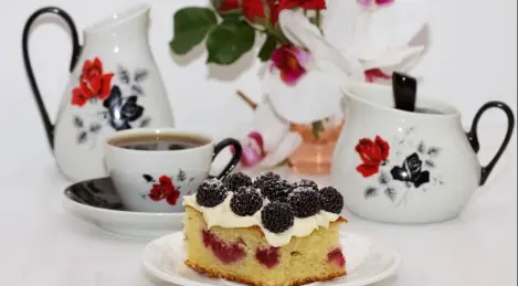 Tarte aux mûres et framboises
