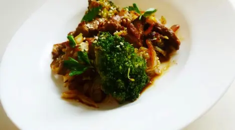 Wok de porc aux brocolis