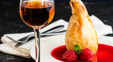 Pears with cinnamon in dough from Maxim Myasnikov