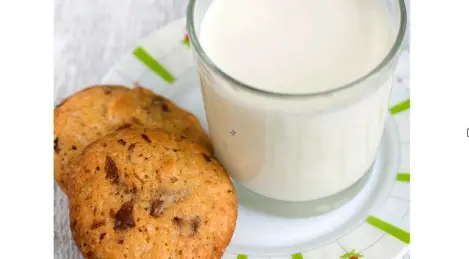 Biscuits italiens aux noisettes et au chocolat