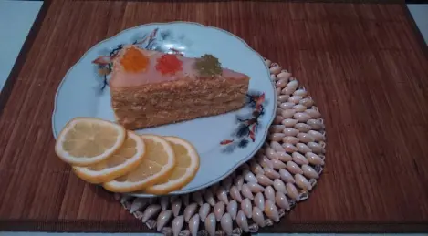 Honey cake with custard