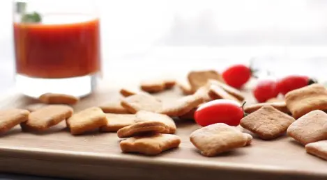 Cookies based on tomato juice