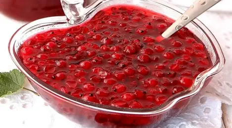 Confiture de groseille à la machine à pain