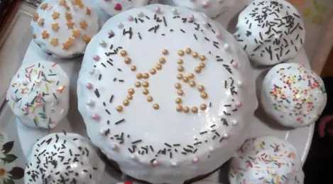 Orange cake with chocolate