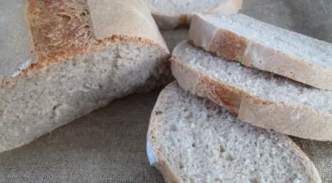 Pane di segale su kefir