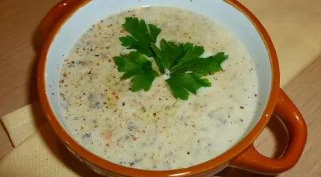 Vegetable soup puree with champignons