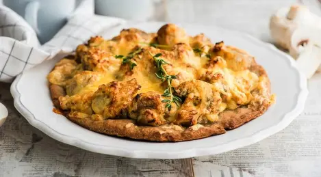 Galette with mushrooms and cheese