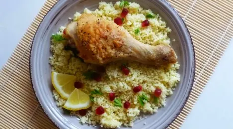 Crispy spicy chicken with couscous