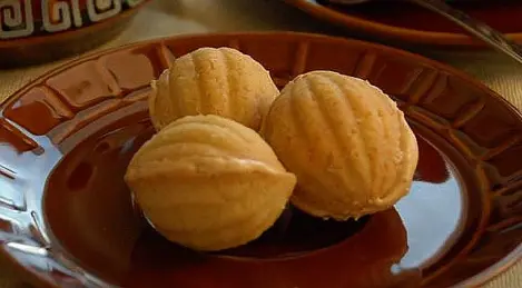 Noci sovietiche con latte condensato