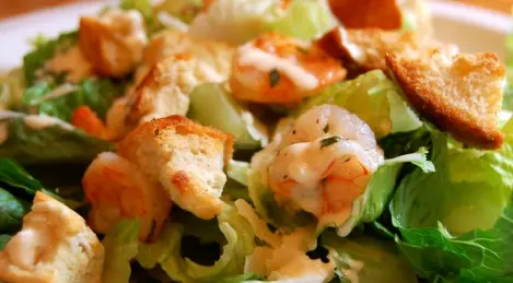 Caesar salad with shrimps