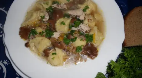 Zuppa di grano saraceno con gnocchi di patate