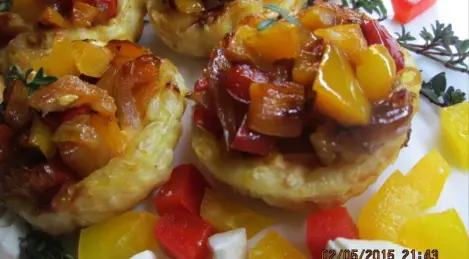 Vegetable snack baskets