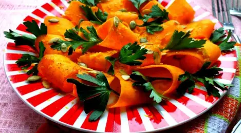 Pumpkin salad with parsley