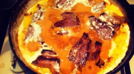 Spicy stir-fry with rice