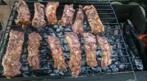 Costillas de cerdo dulces picantes