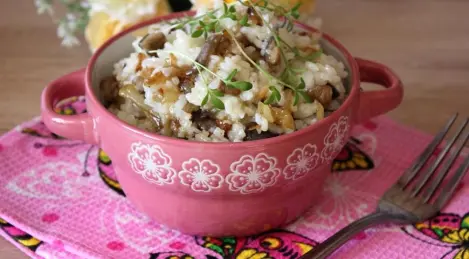Rice with oyster mushrooms
