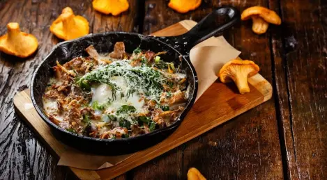 Chanterelle julienne