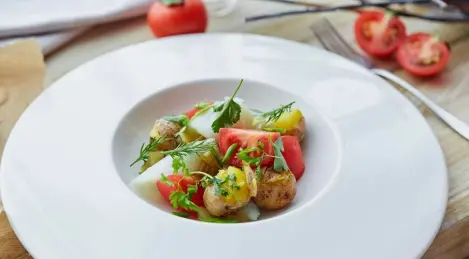 Flétan fumé aux pommes de terre nouvelles