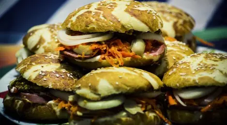Sandwich "semplice" per una persona cara