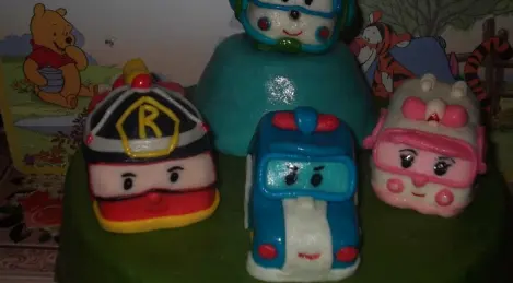 Pastel "Robocar Poli y sus amigos"