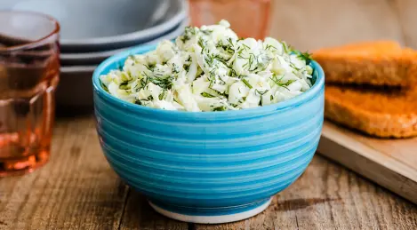Cabbage salad with dill