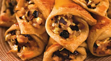 Puff pastries with potato filling