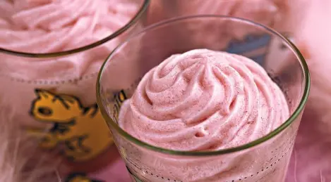 Cranberry semolina mousse