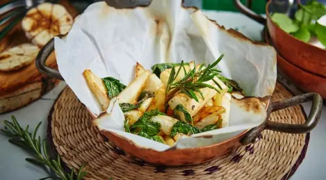 Celery root fried with mint