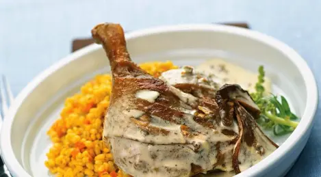 Krakow duck with mushrooms