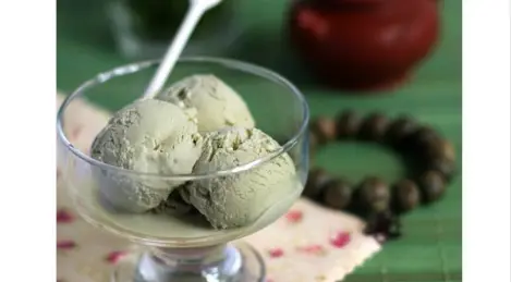 Japanese matcha ice cream