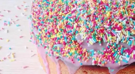 Easter cake without yeast and eggs