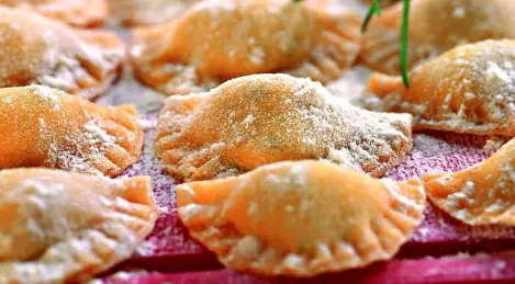 Ravioli with cheese