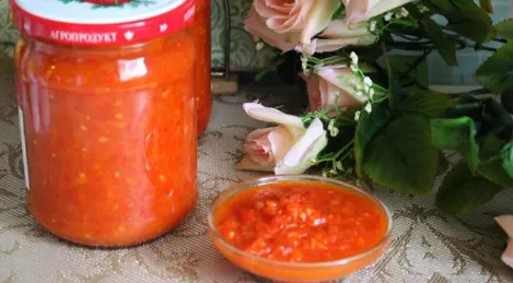 Würzige Tomatensauce mit Paprika