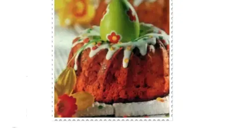 Sweet cake with nuts