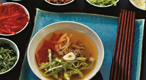 Korean Soup "Yukidyan"