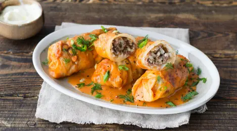 Meat stuffed cabbage