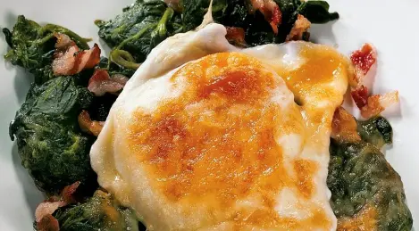 Grilled eggs Florentine style
