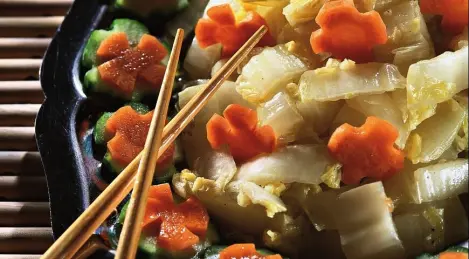 Sweet and sour Chinese cabbage