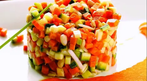 Tartare de légumes aux pignons de pin