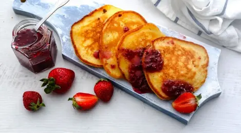 Crêpes au lait caillé, à la semoule de maïs